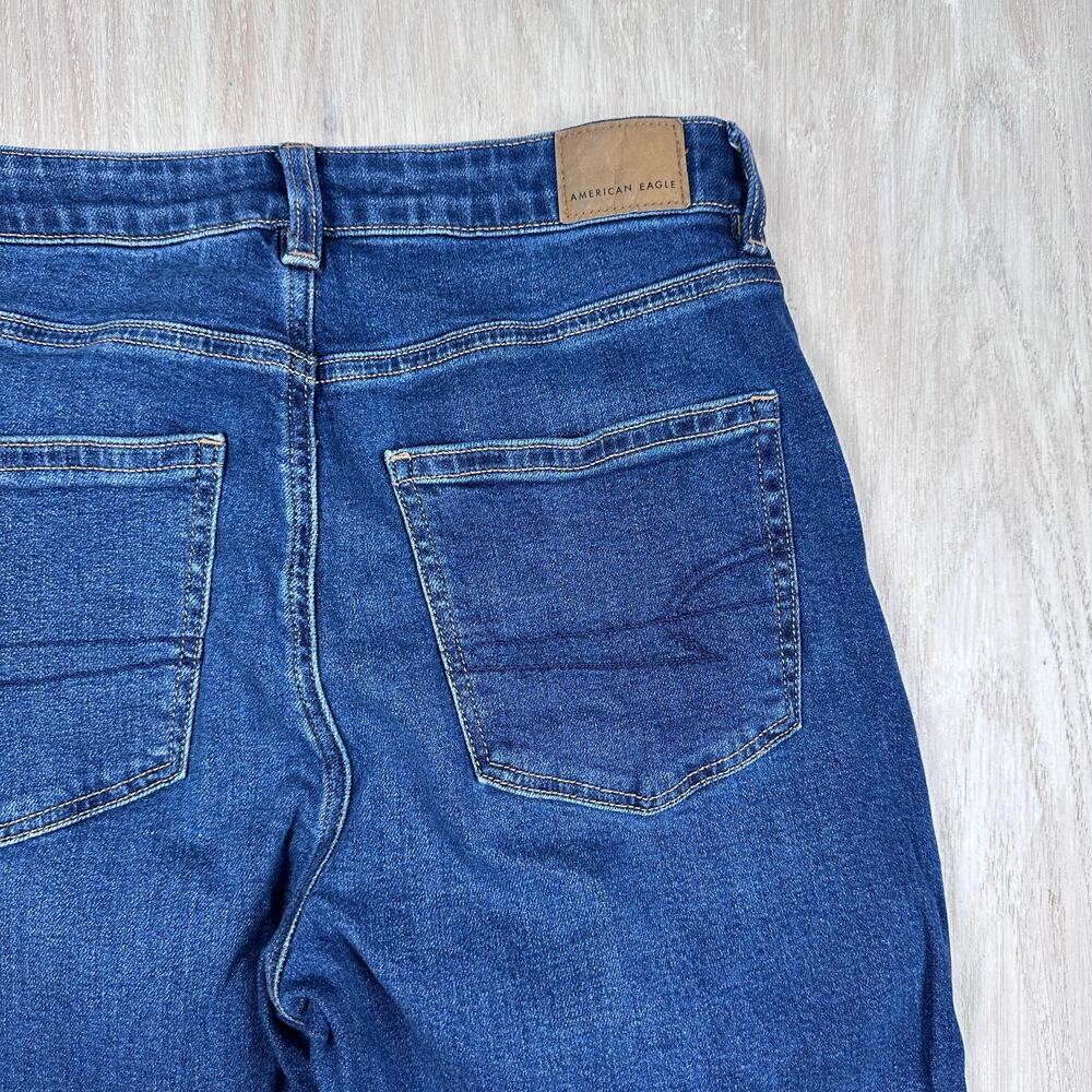 American Eagle Stretch Mom High Waisted Casual Dark Wash Denim Jeans 6 SHORT - Picture 16 of 16